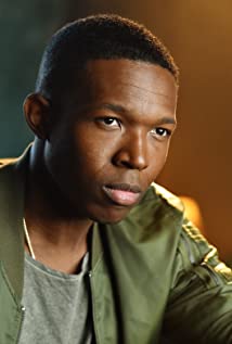 Denzel Whitaker