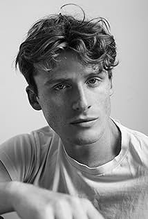 Giles Surridge