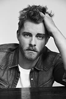 Luke Mitchell