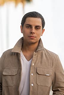 Jake T. Austin