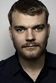 Pilou Asbæk