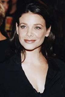 Meredith Salenger