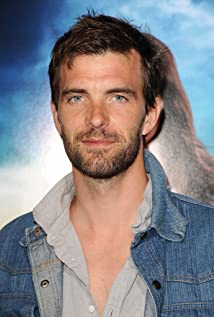 Lucas Bryant