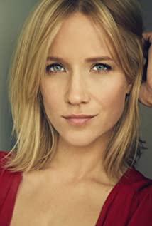 Jessy Schram