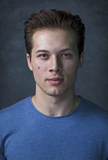 Leo Howard