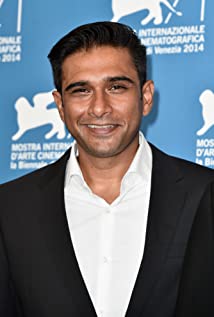 Vivek Gomber