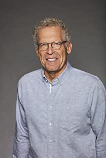 Carlton Cuse