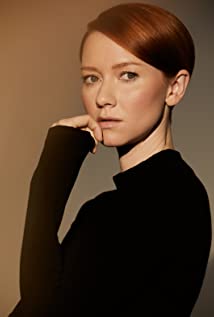 Valorie Curry