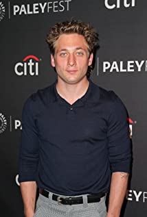 Jeremy Allen White