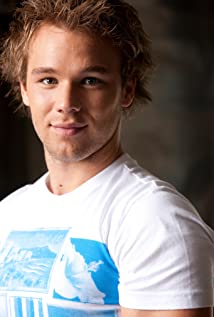 Lincoln Lewis