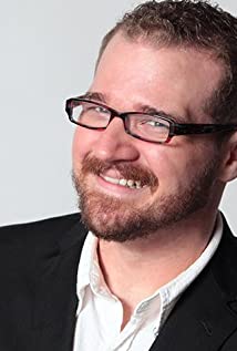 Josh Grelle