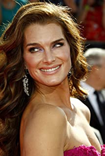 Brooke Shields