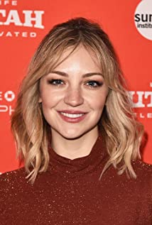 Abby Elliott