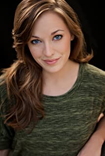 Laura Osnes