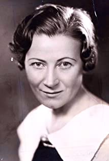 Edith Evanson