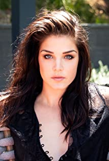 Marie Avgeropoulos