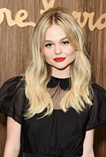 Emily Alyn Lind