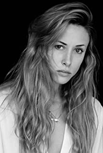 Gillian Zinser