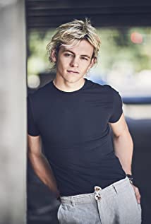 Ross Lynch