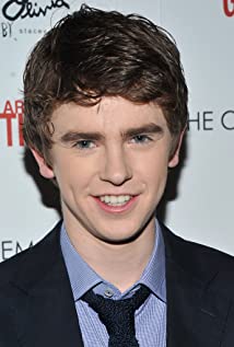 Freddie Highmore