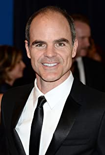 Michael Kelly