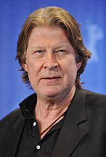 Rolf Lassgård