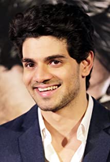 Suraj Pancholi