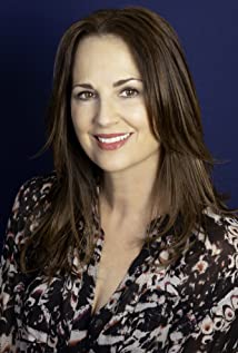 Paula Marshall