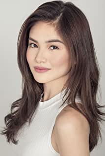 Elisse Joson