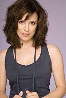 Alanna Ubach