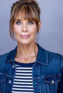 Alexandra Paul