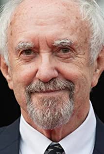 Jonathan Pryce