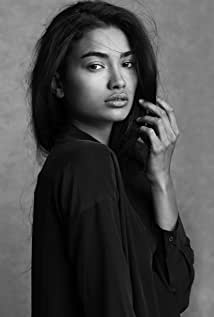 Kelly Gale