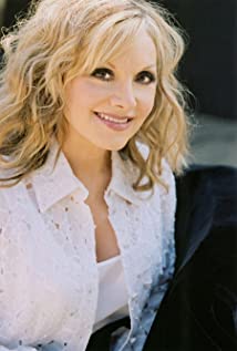 Stella Parton