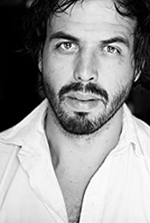 Angus Sampson