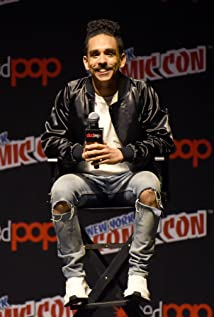 Ray Santiago