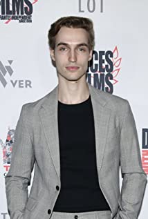 Trevor Stines