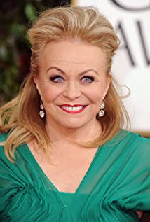 Jacki Weaver